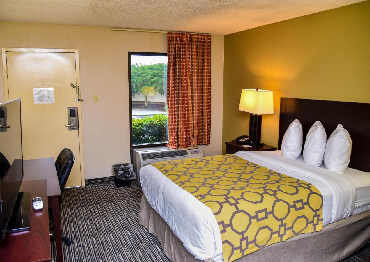 Baymont By Wyndham Columbus Ga Hotel Luaran gambar