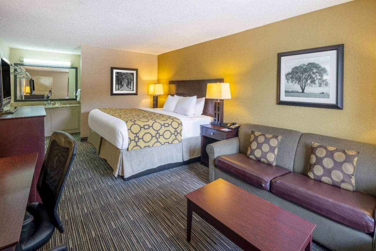 Baymont By Wyndham Columbus Ga Hotel Luaran gambar